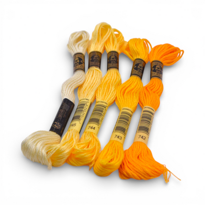 Set de hilazas tonos amarillo