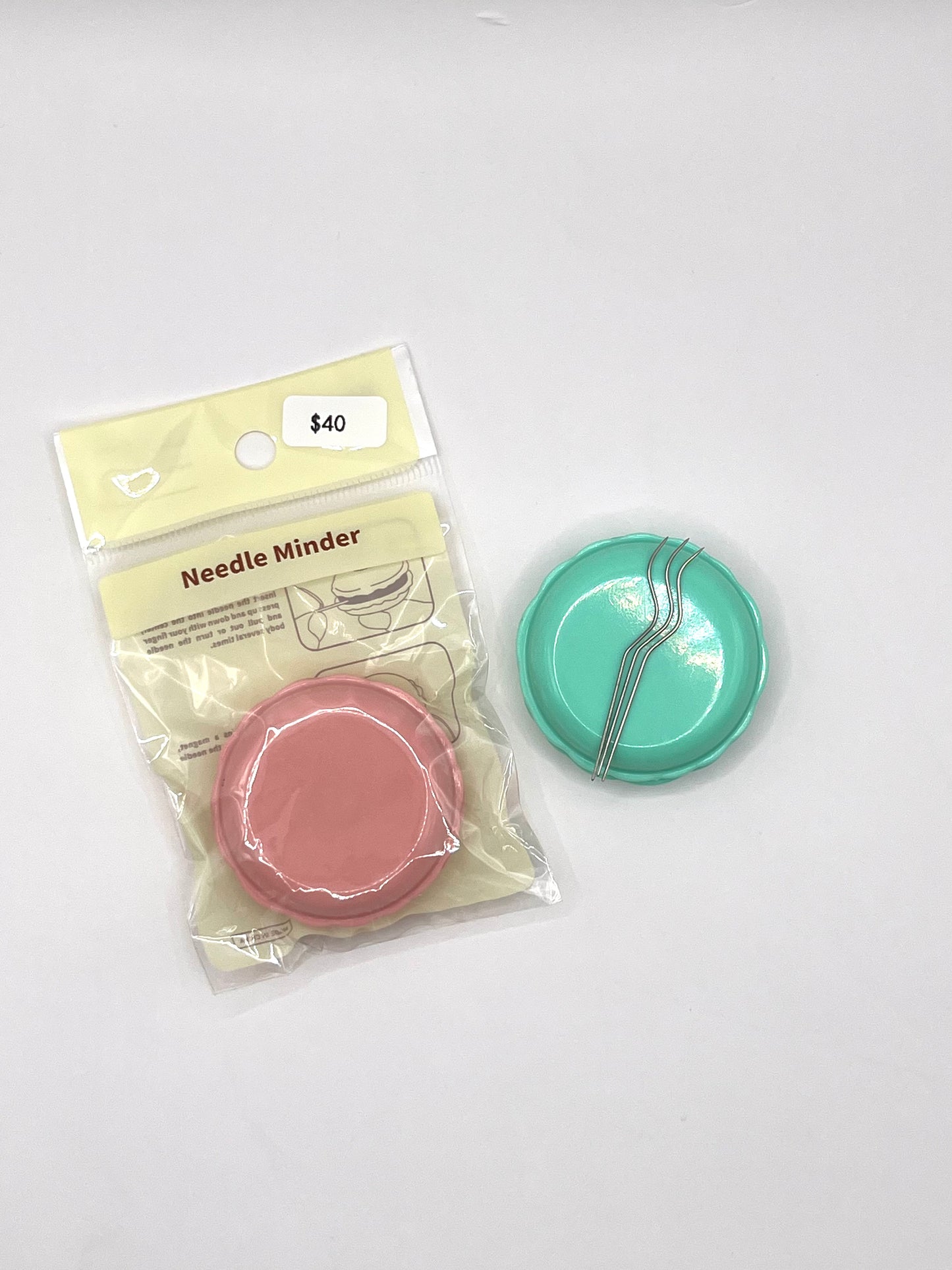 Needle Minder