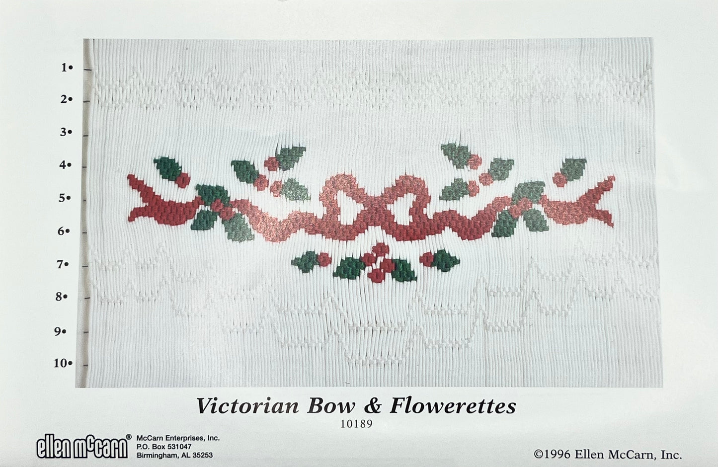 Plate "Victorian Bow & Flowerettes"