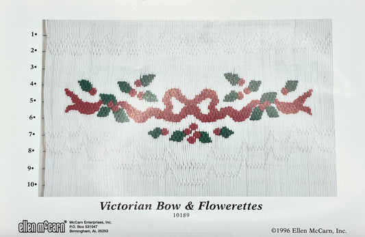 Plate "Victorian Bow & Flowerettes"